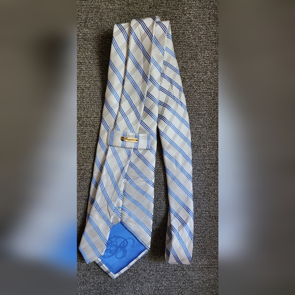 Bugatti Men's 100% Silk Plaid Check Tie - Picture 2 of 4